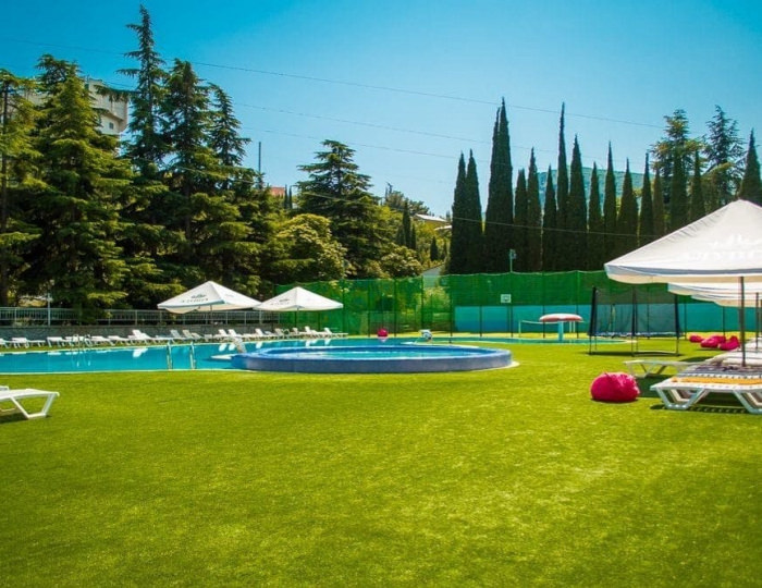 Услуги и развлечения