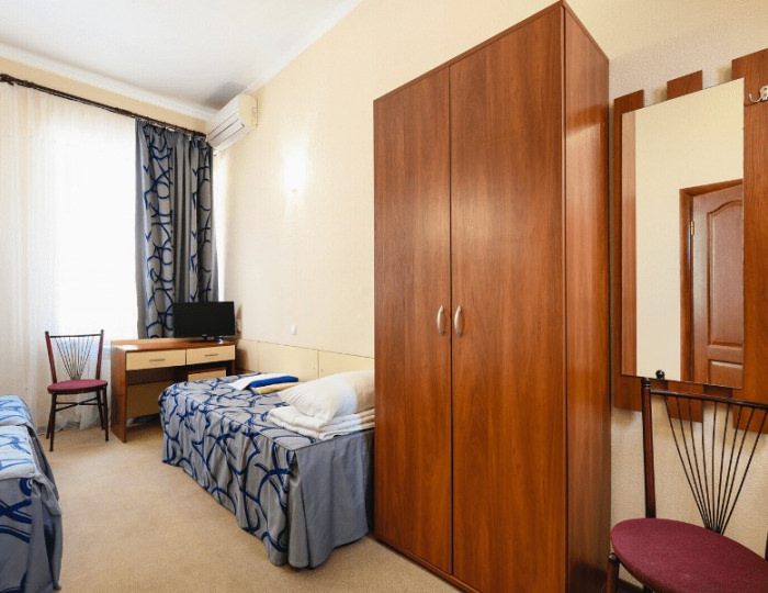 Стандарт + трехместный (корп.1) - Алушта