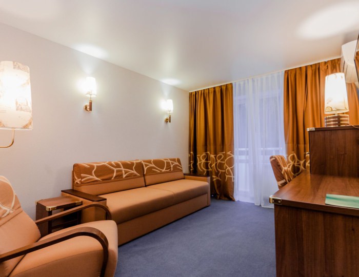 Комфорт 2-комнатный (корп.7) - Алушта