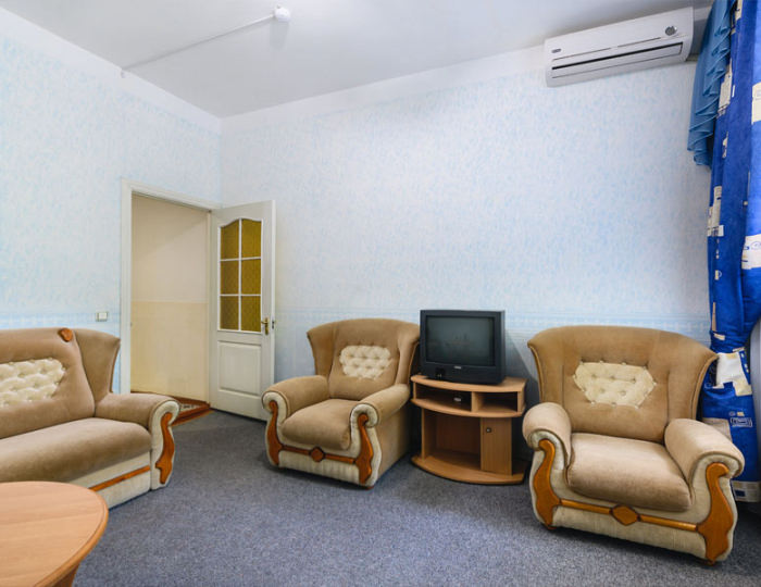 Улучшенный 2-комнатный (корп.5) - Алушта